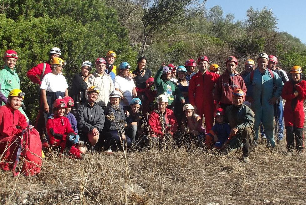 Emozionante discesa dentro la grotta per i ragazzi disabili 