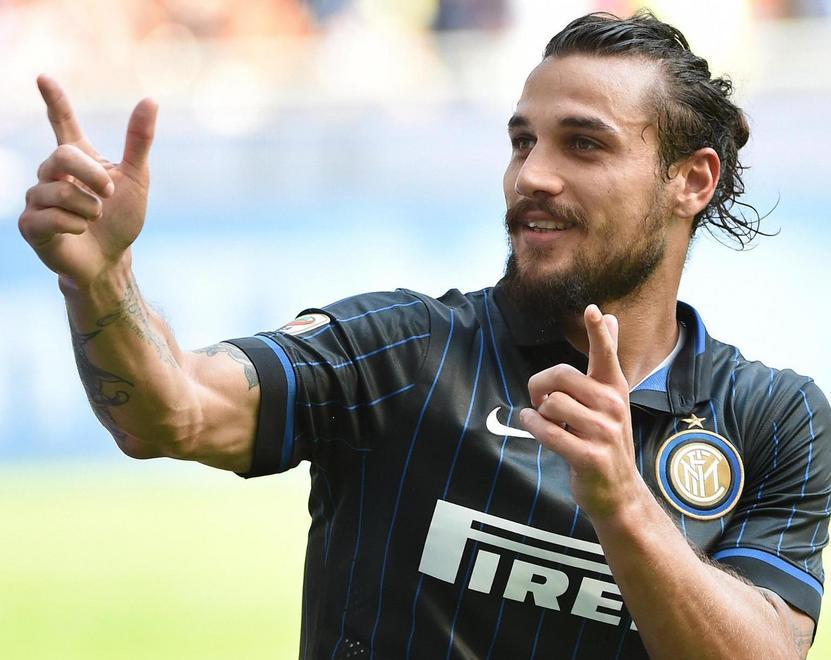 Osvaldo scatenato Gloria per Guarin