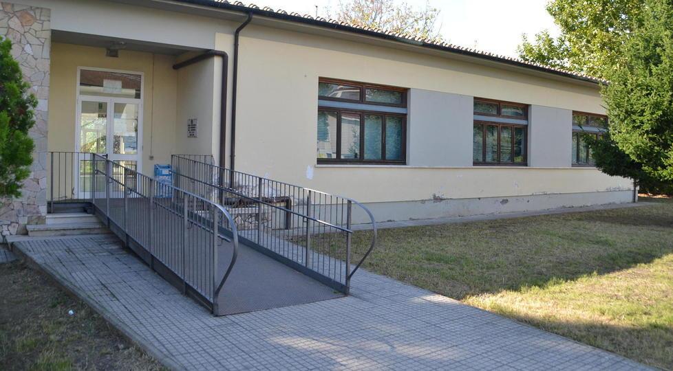 Quattro scuole primarie ancora senza refettorio 