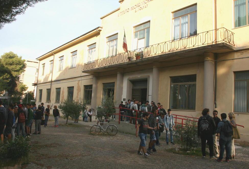 L’Alberghiero resta nel degrado a Nibbiaia problemi risolti