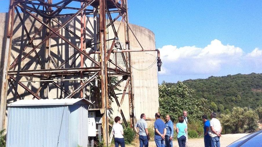 Igea, da mesi senza stipendio due lavoratori sulla torre