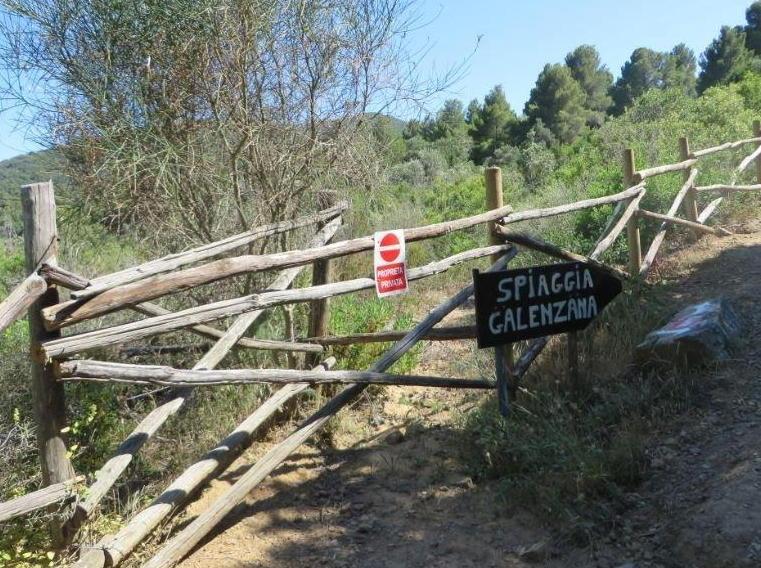 Via alla raccolta firme per riaprire il sentiero 