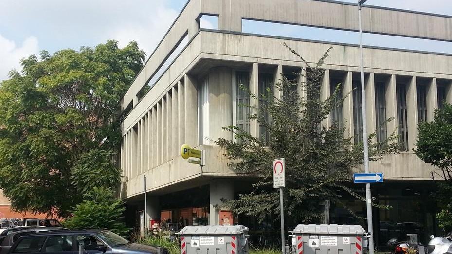 Poste, trovato l’amianto: bonifica tra le polemiche