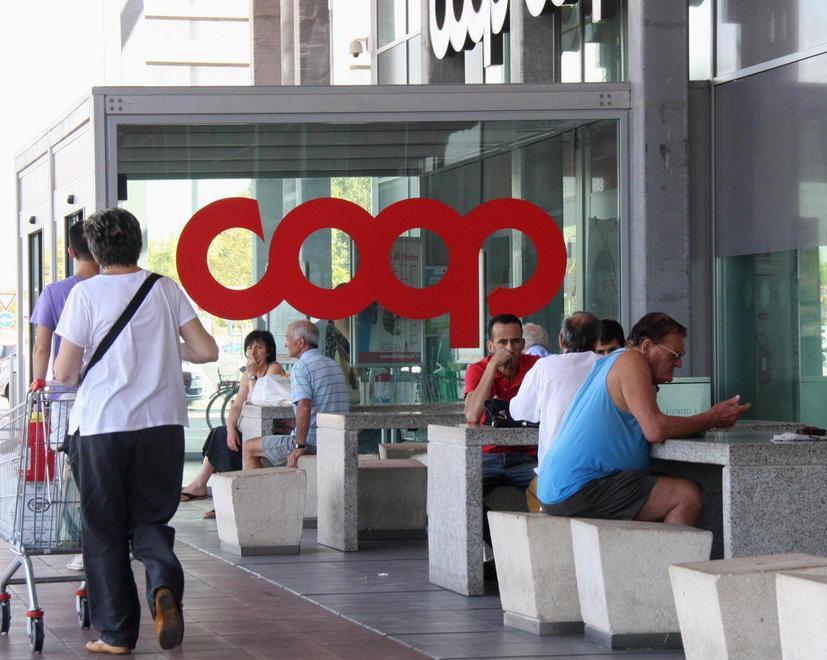 Aperti tutte le domeniche, la svolta della Coop 