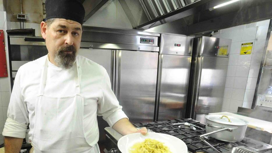 La carbonara del “Diversorium” profuma di tartufo