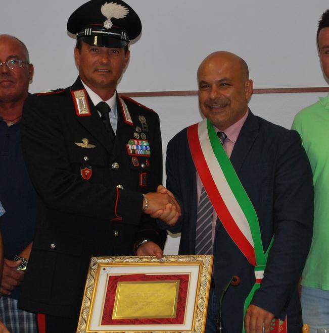 Badesi premia il neo cavaliere Stangoni