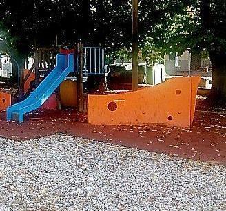 Riqualificata l’area giochi della materna di Bevilacqua