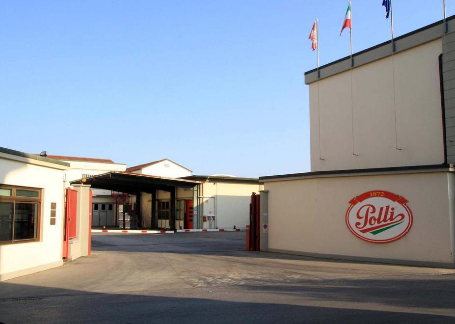 Nonostante la crisi alla Polli si assume 