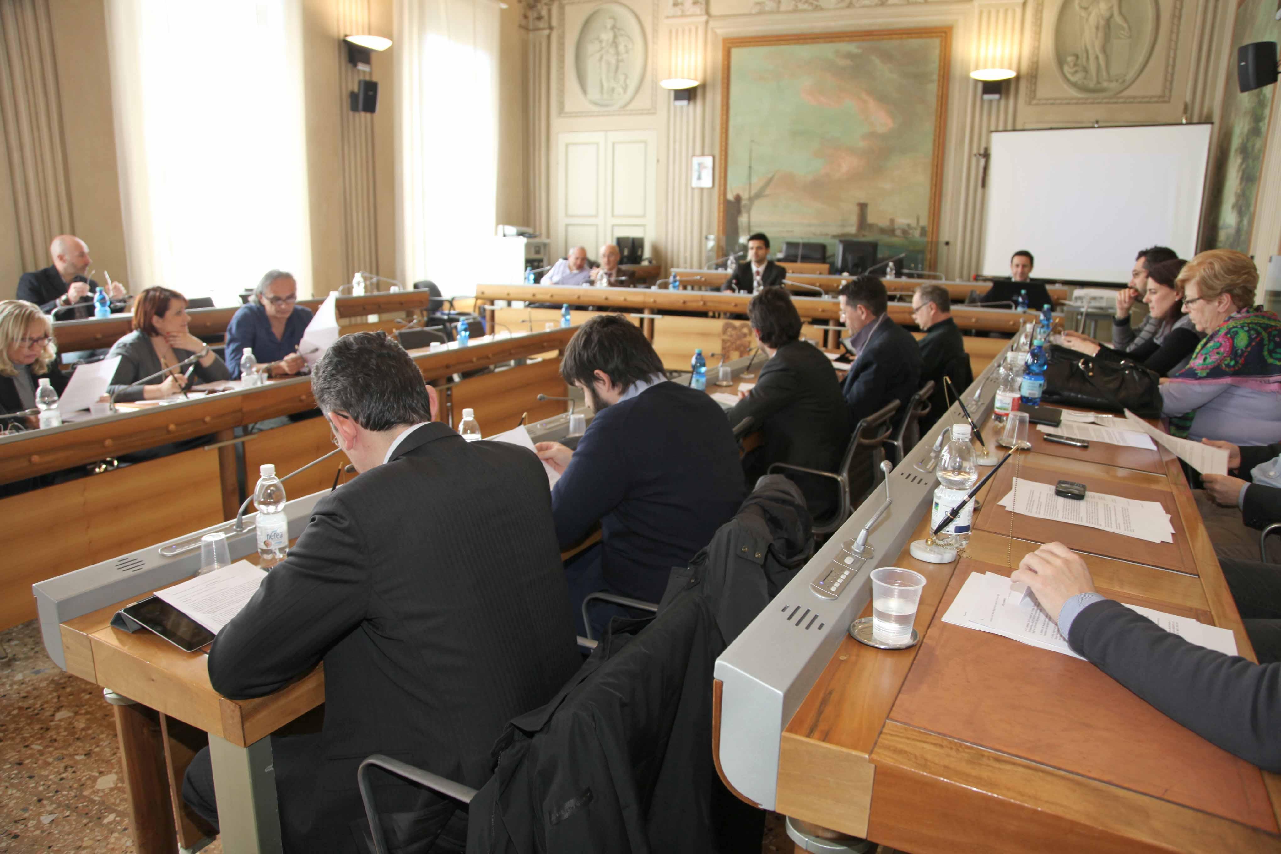 La Provincia premia dirigenti e funzionari 