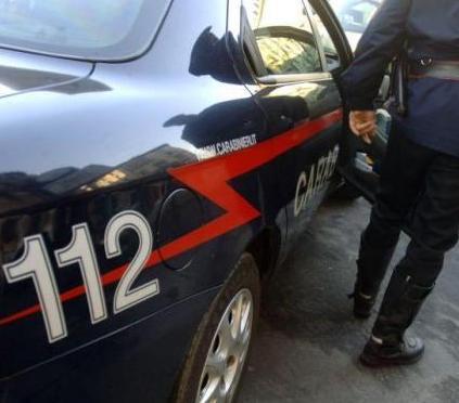 Filmata l’irruzione a casa della sua ex 