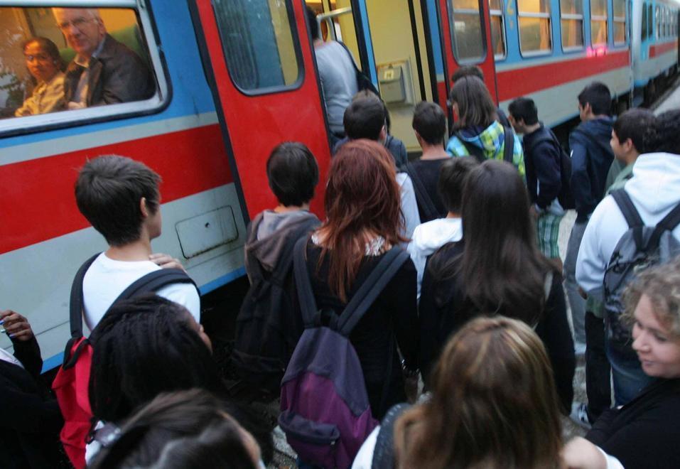 Ferrari non c’è, Tper snobba i sindaci 