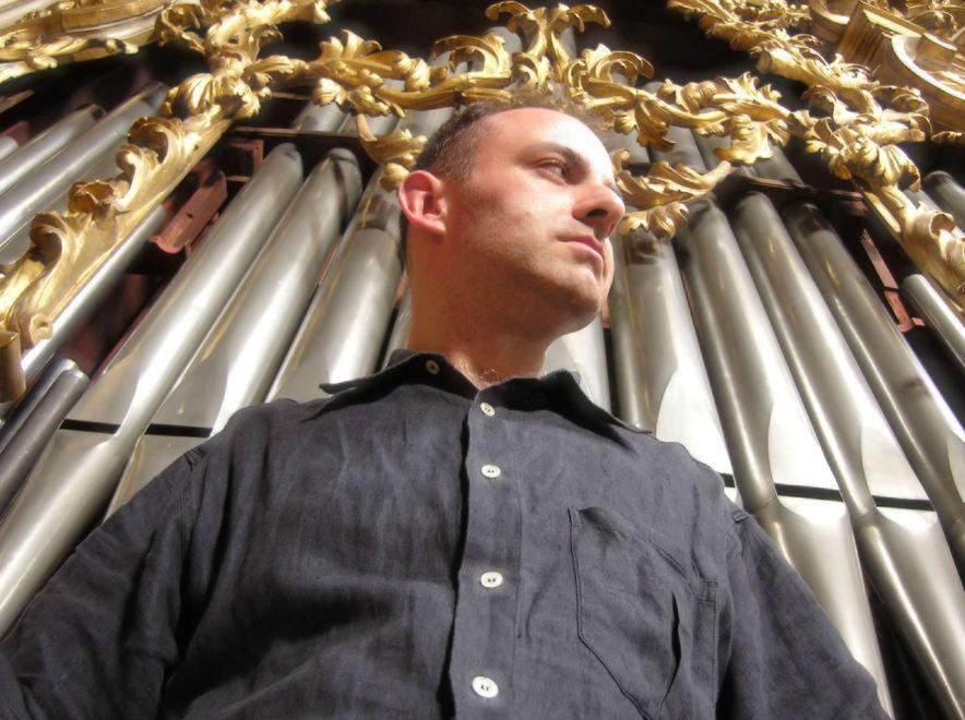 Negri suona in San Francesco 