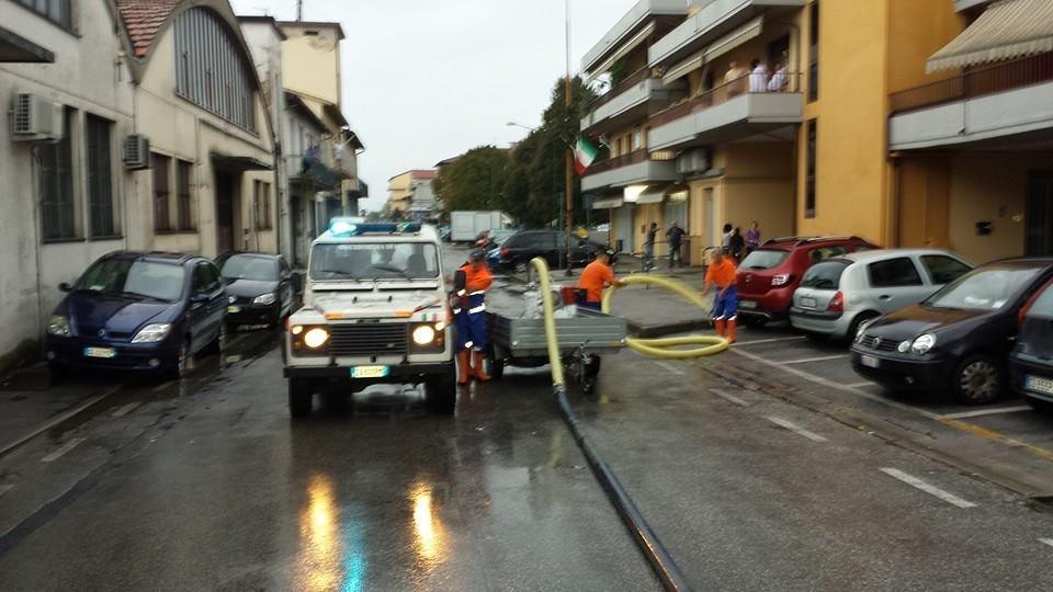 Allagamenti per il temporale a Oste e Bagnolo di Montemurlo