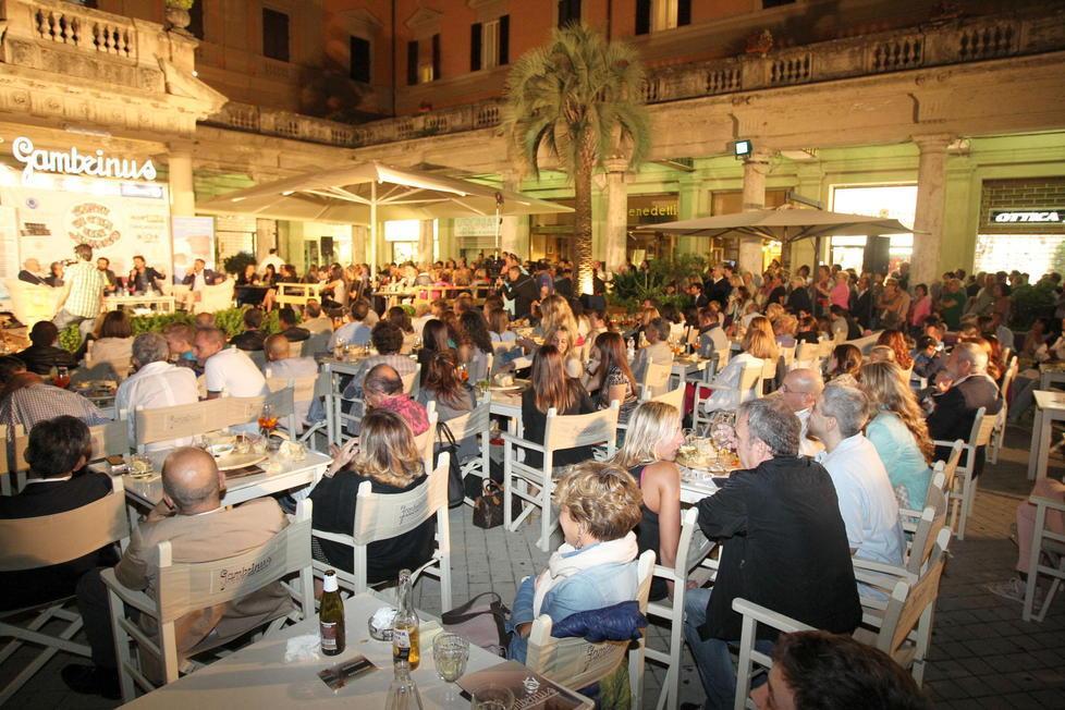  "Fashion swap party": a Montecatini è di scena il baratto chic 