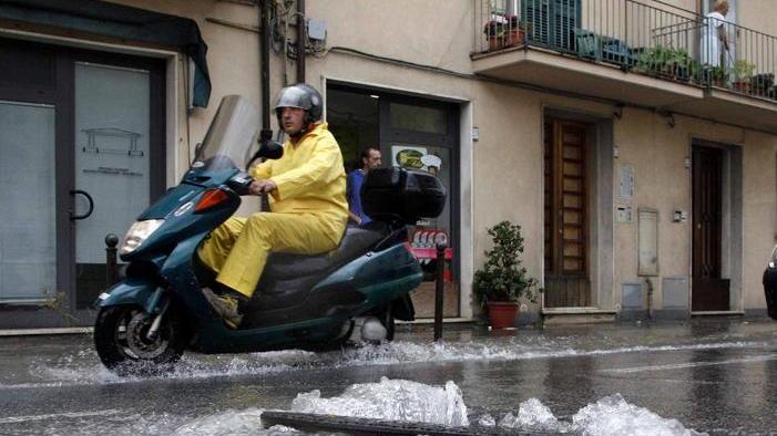 I tombini eruttano come vulcani