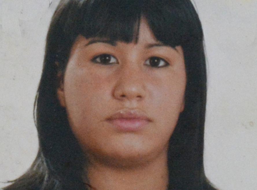 Coupé si schianta su una casa: due morti 