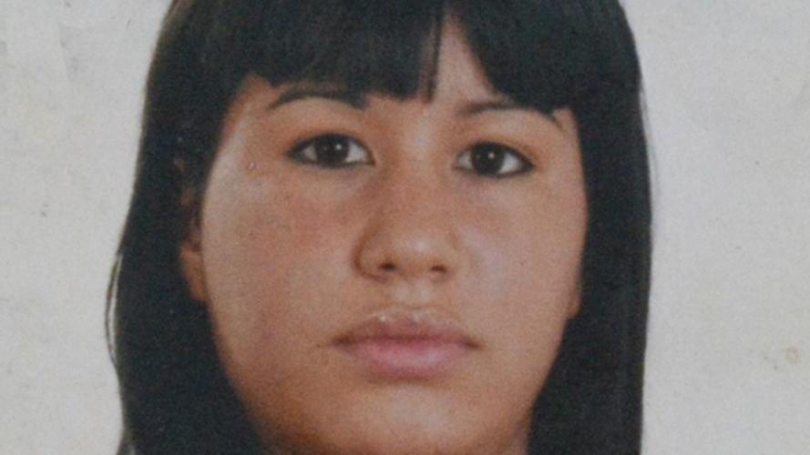 Coupé si schianta su una casa: due morti