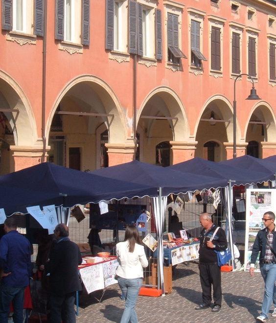 In piazza arriva la cittadinanza solidale