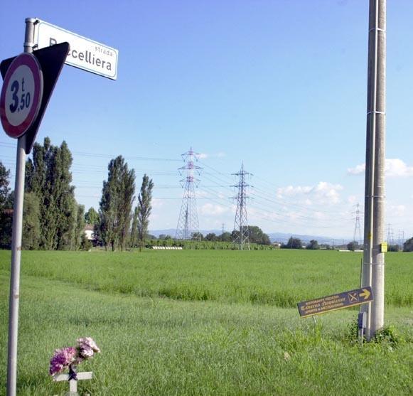 Ubriaco al volante finisce fuori strada Due in ospedale 
