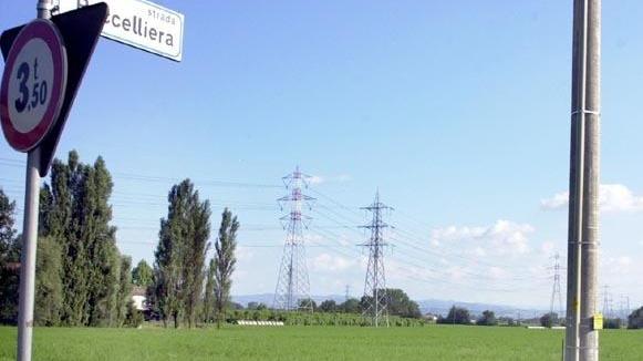 Ubriaco al volante finisce fuori strada Due in ospedale