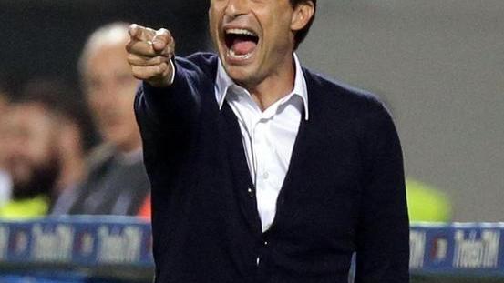 Milan-Juve è anche guerra di panchine