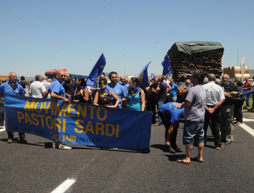 Movimento pastori sardi, strade blindate per la manifestazione di domani 