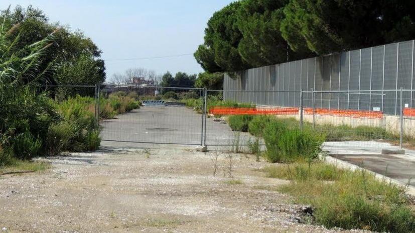 Strade incompiute e sporcizia: tutti i guai del quartiere Salviano