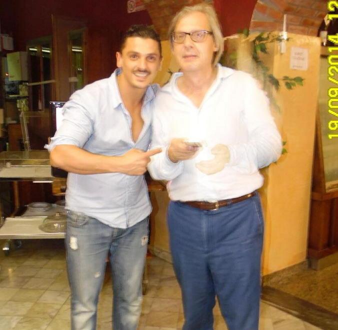 Vittorio Sgarbi fa tappa da Stipino