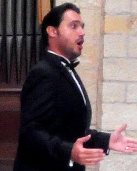 Francesco, un canto di solidarietà 
