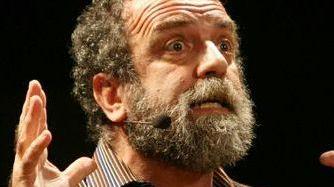 “Recital”: la sostenibilità secondo Giobbe Covatta