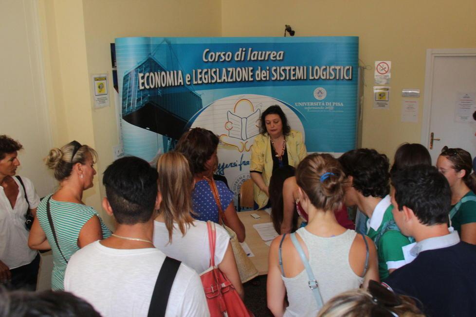 «Non togliete soldi alla Facoltà di Logistica», la lettera di 40 studenti 