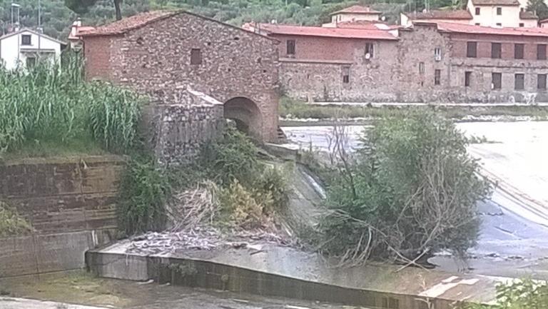 Sos per piste ciclabili e fiume 