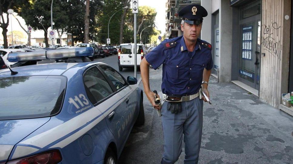 Accoltellamento tra stranieri: la polizia cerca testimoni