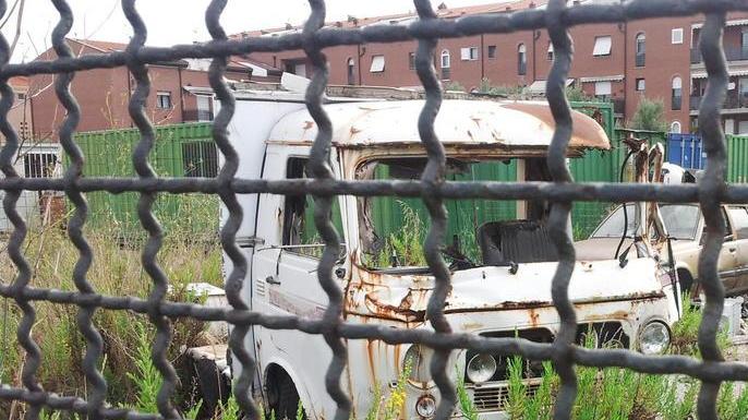 Via Lussemburgo e via Belgio, altolà all’abbandono