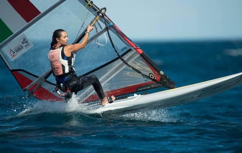 Maggetti, buon avvio tra le big del windsurf 
