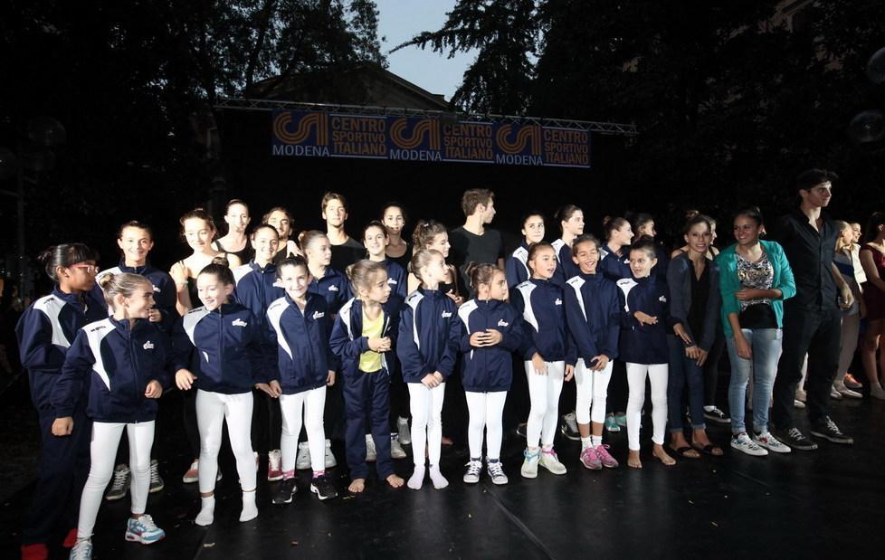 Danza e ginnastica, successo in piazza Mazzini 