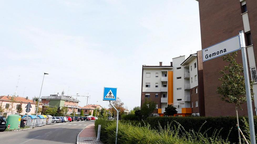 Colpo in abitazione, rubati Rolex e soldi