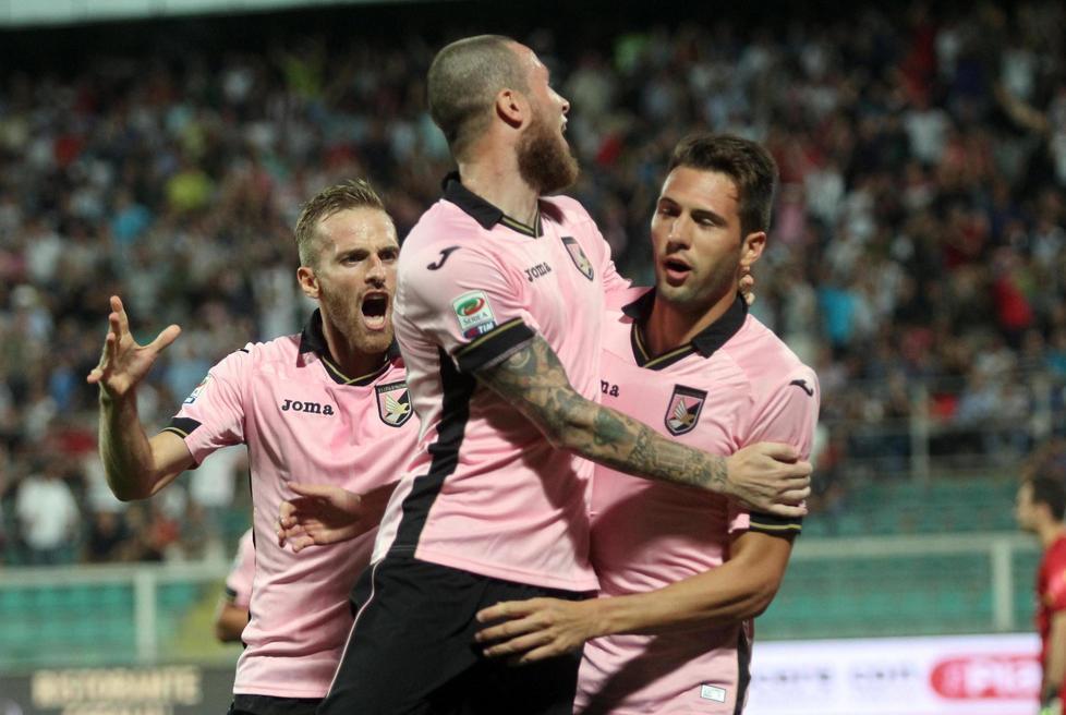 Il Palermo fa tornare l’Inter sulla terra In Sicilia solo un pari 