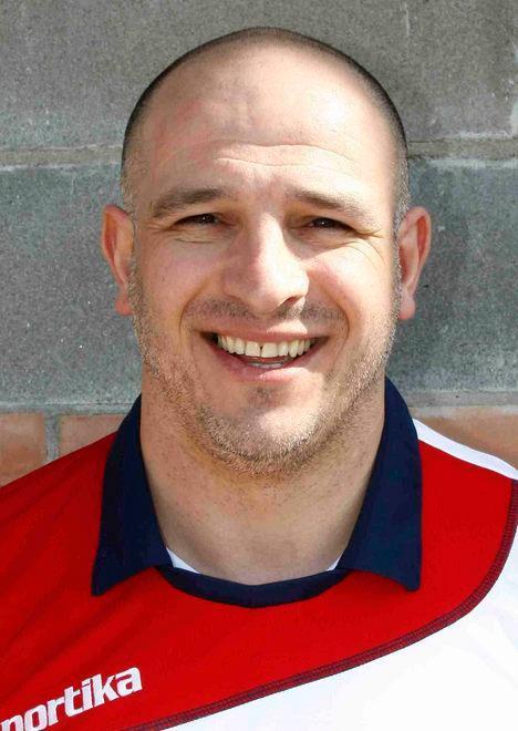 Il vecchio bomber fa volare il Ramiseto 