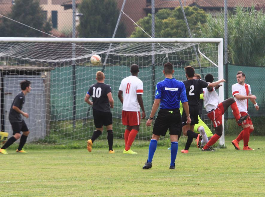 Pantaleoni para due rigori il Reggiolo frena la Riese 