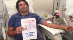 I poliziotti in sciopero vanno a donare il sangue