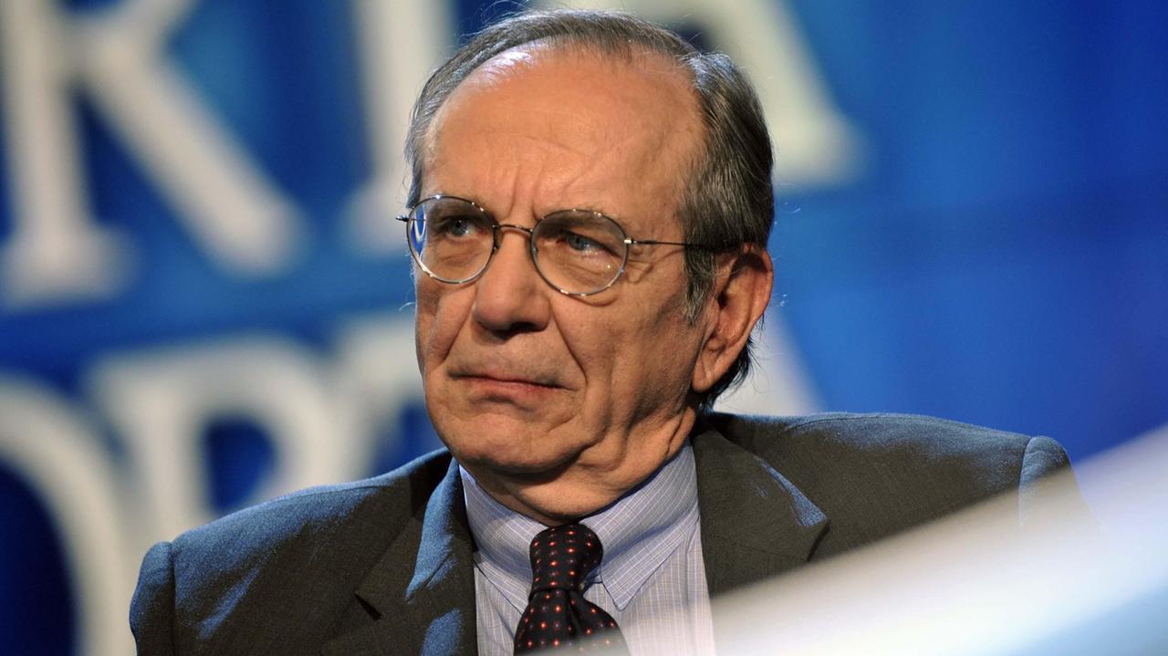 Il ministro Padoan