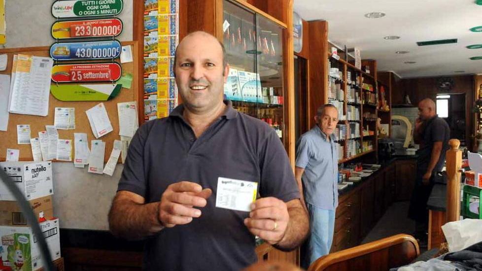 Vincita da 53mila euro al bar Mussi di via Oliveti