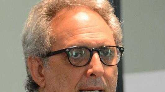La protesta blocca lo scalo i dipendenti in rivolta