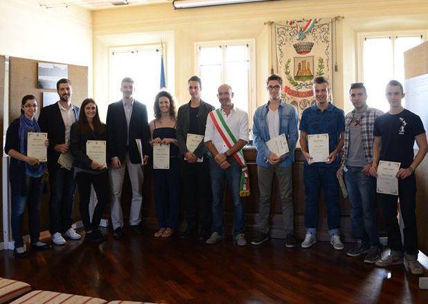 Incontro per aiutare i neolaureati 