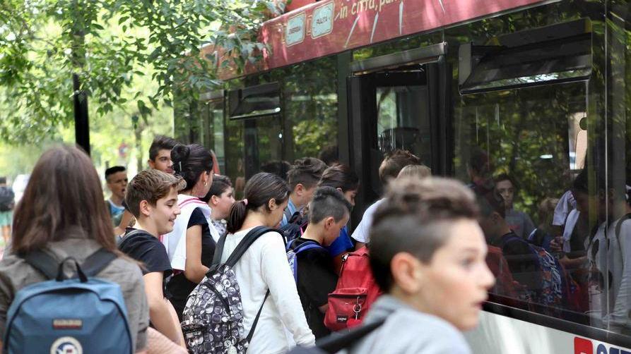 «Bus sovraffollati? Dipende dalle scuole»
