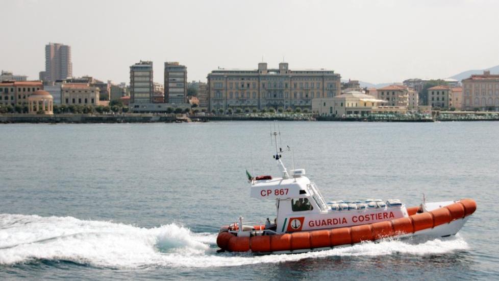 Bomba al largo del Calambrone trovata da un pescatore subacqueo