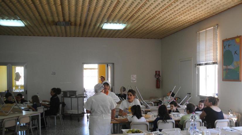 Verdure fresche e prodotti a chilometri zero cambiano le mense scolastiche a Capannori