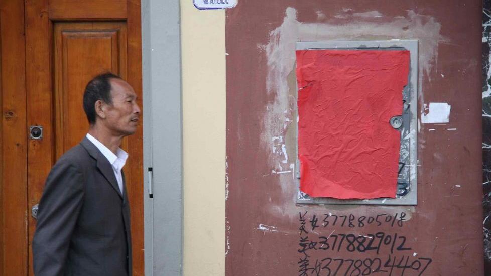 Milone: «I cinesi non scrivono sul rosso perché è sacro»