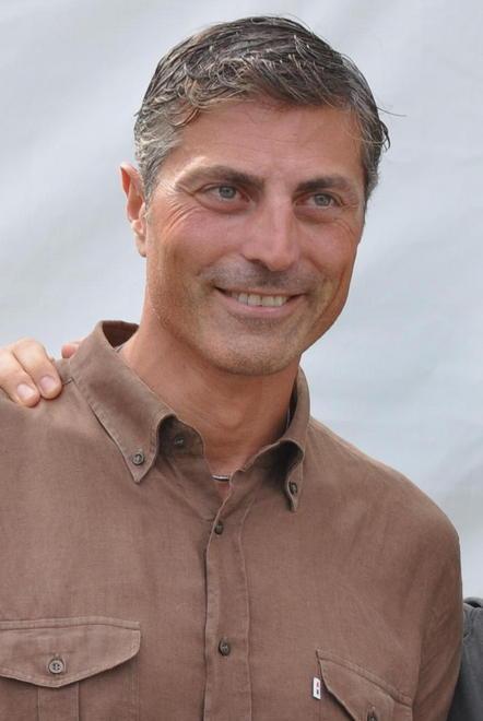Una targa d’onore del Pieve a Nievole per l’ex Duccio Ripasarti